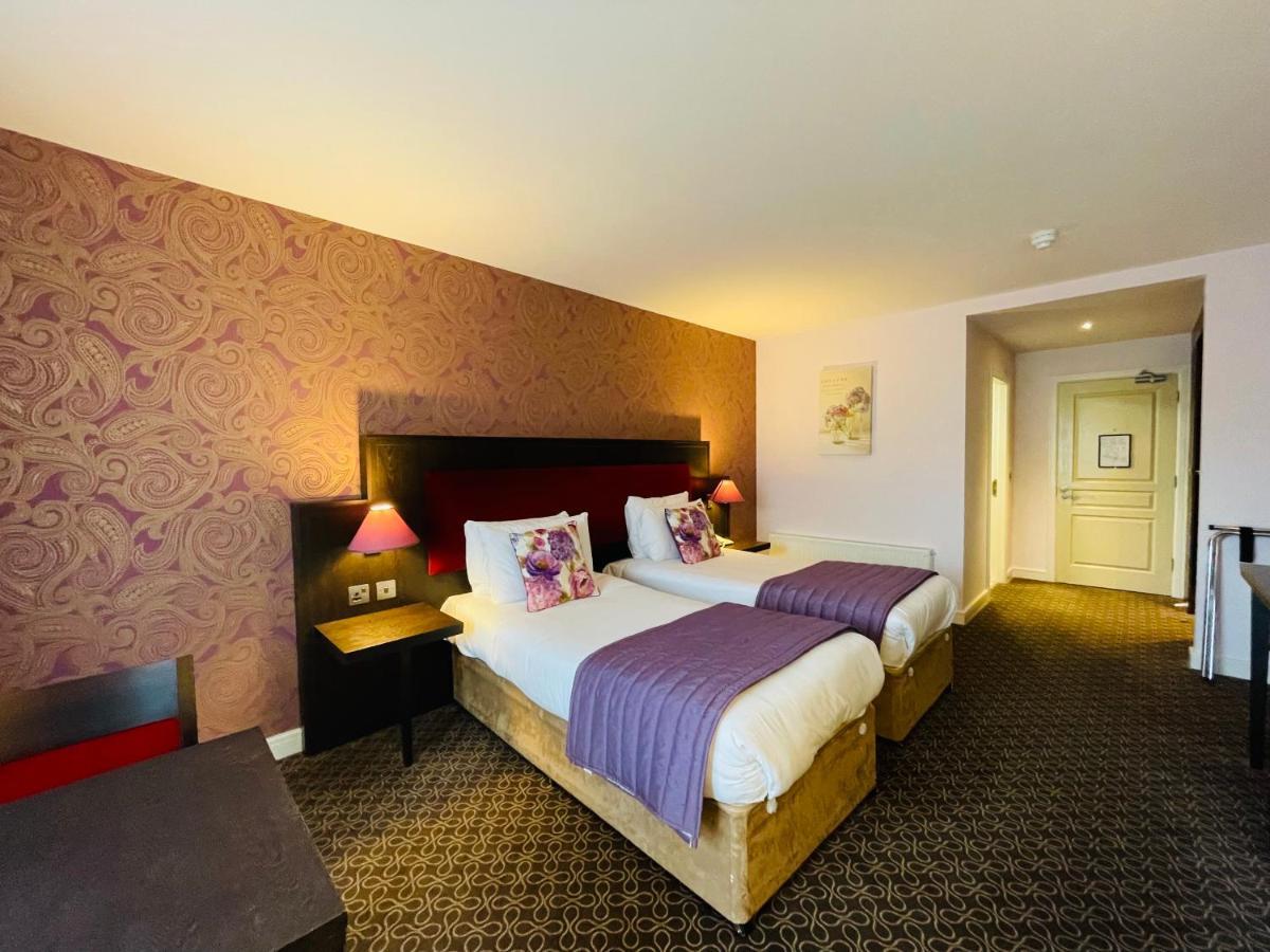 Burren Atlantic Hotel & Holiday Cottages Ballyvaughan Ngoại thất bức ảnh