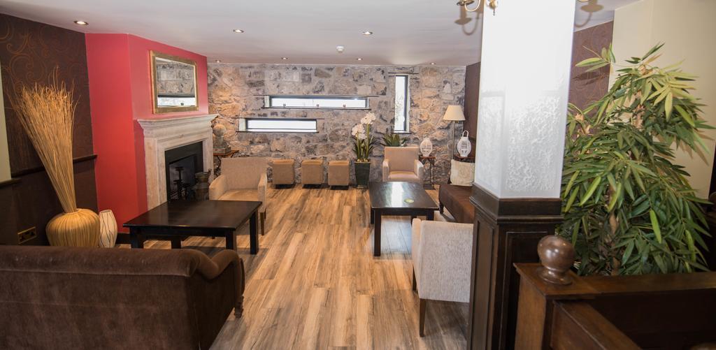 Burren Atlantic Hotel & Holiday Cottages Ballyvaughan Ngoại thất bức ảnh
