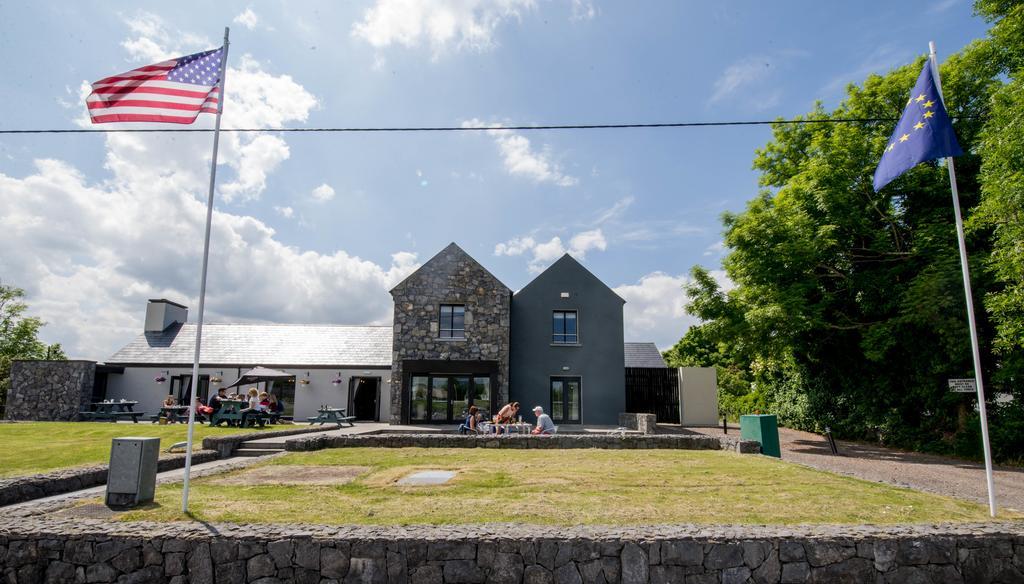 Burren Atlantic Hotel & Holiday Cottages Ballyvaughan Ngoại thất bức ảnh